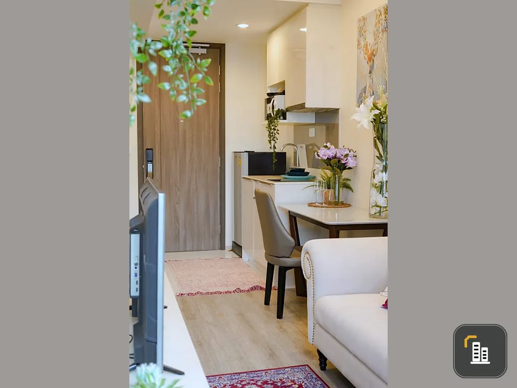 Resale down payment for Condo Chapter Thonglor 25, beautiful room, comes at an affordable price, worth more than the price.
