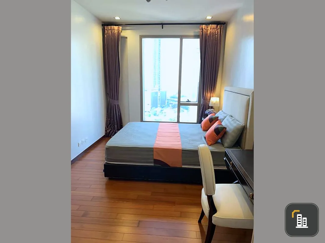 Rent / sell Ashton Morph 38 condo, fully furnished, beautiful view, new room, clean, well maintained, miss it and will regret it.