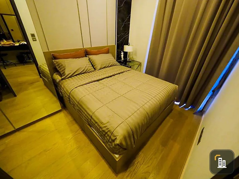 Urgent for rent !! Ashton Asoke Condo, 36th floor, good view, fully furnished, near the BTS, miss it and regret it !!