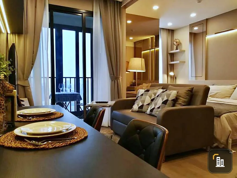 Urgent for rent !! Condo Ashton Asoke, high floor, 1 bedroom, 1 bath, fully furnished, near the BTS, miss it and will regret it !!
