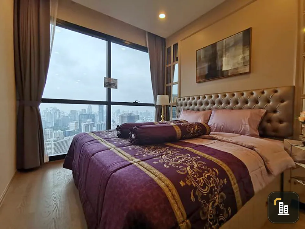 Oh wow, Condo for rent Ashton Chula-Silom, very nice room, fully furnished, beautiful view, 44th floor, hurry to come.