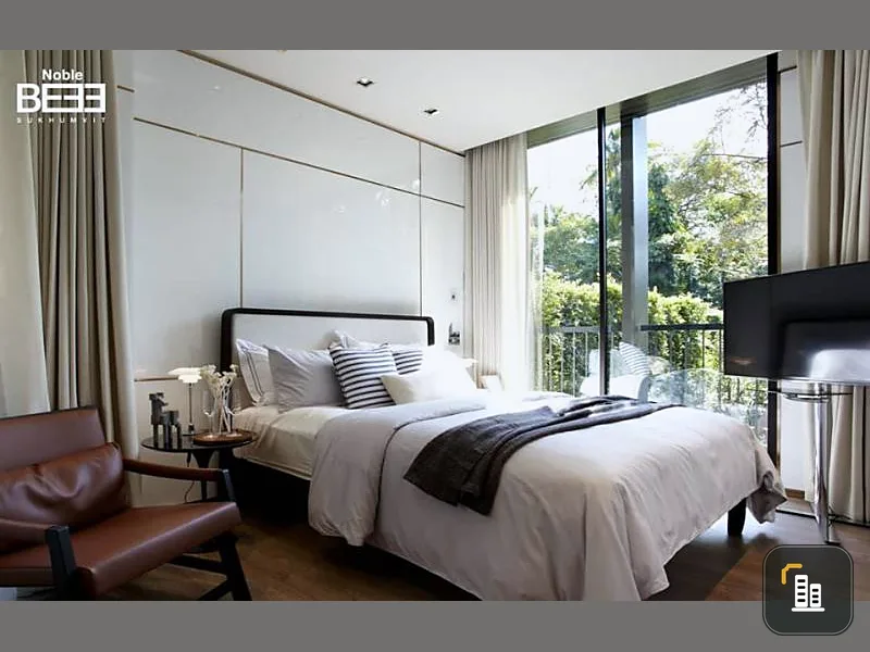 Urgent sale !! Noble B Sukhumvit 33 Condo, beautiful room, ready to move in, close to the train, reasonable price, can't miss it !!
