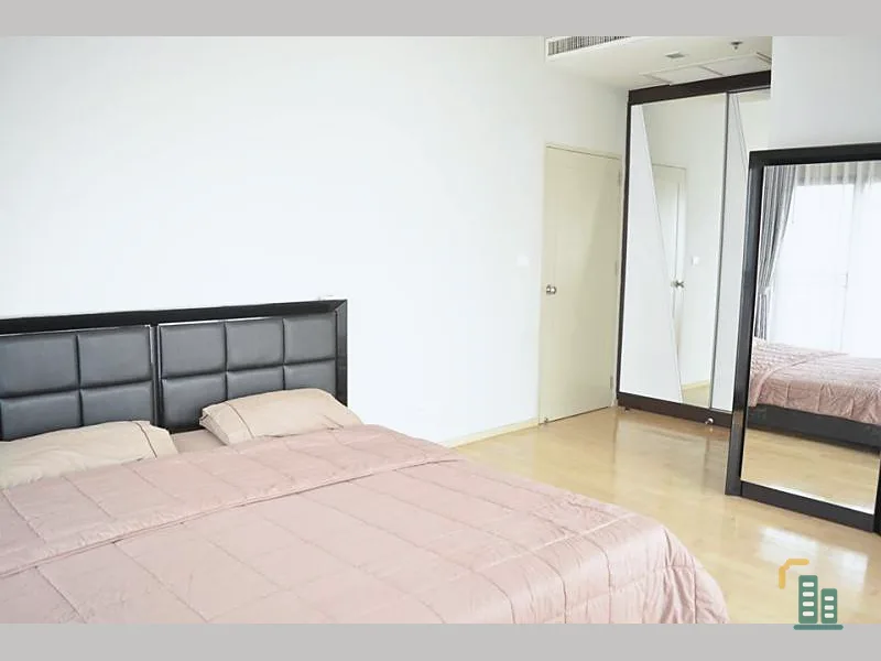 express!! Condo for rent, Noble Reville, beautiful room, fully furnished, near BTS, very convenient, can't miss it !!
