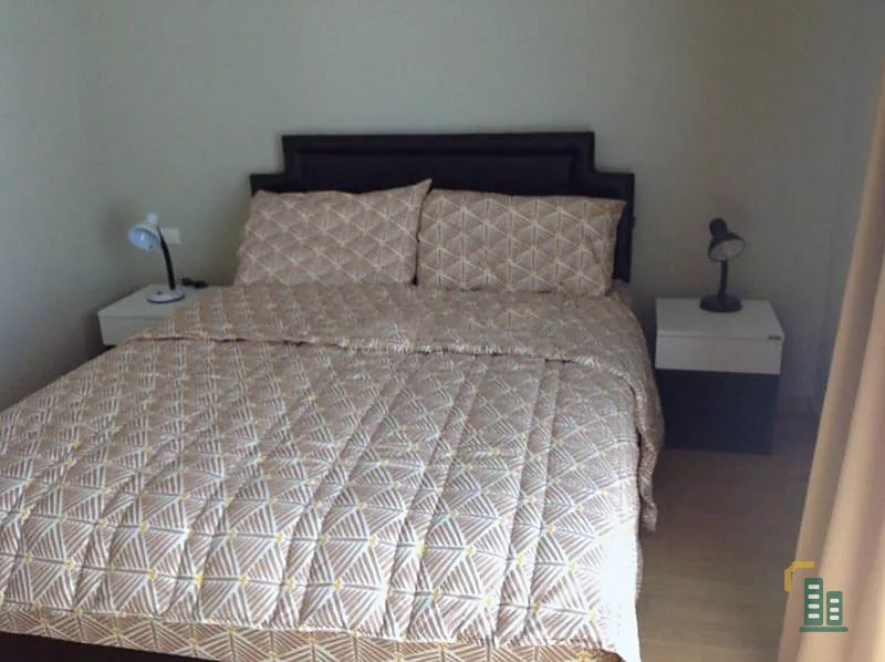Condo for rent / sale Noble Reville, city view room, fully furnished, ready to wait.