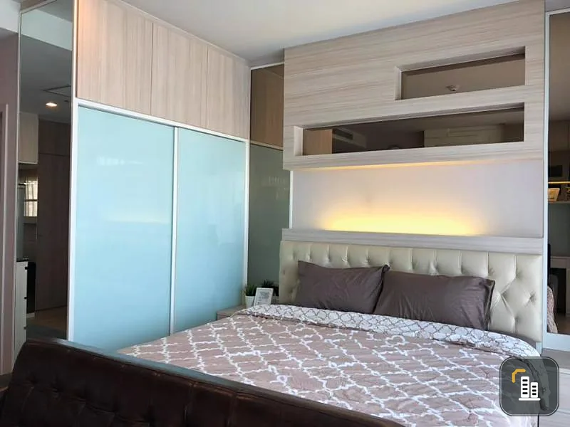 Rent Condo Noble Refine, beautiful room, beautiful city view, good direction, the room is not hot, fully furnished, can't miss it.