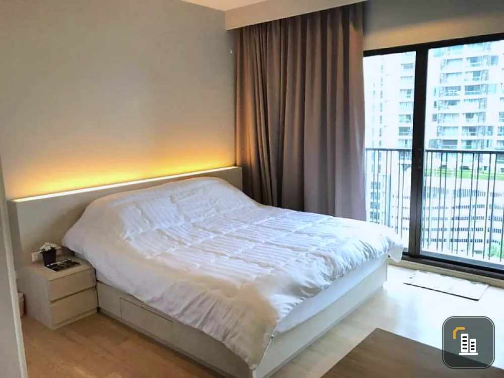 Sell / rent Noble Refine condo, decorated in white tone, beautiful wood, fully furnished, electrical appliances with no block view, can't miss