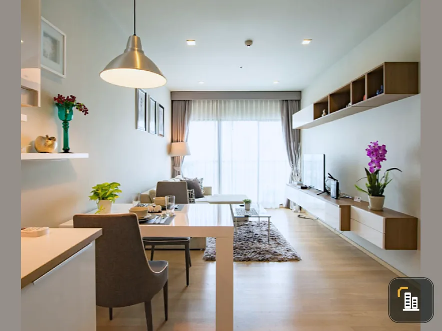 Rent / sell Noble Refine Condo, top floor, very new room, beautiful decoration, good view, no block