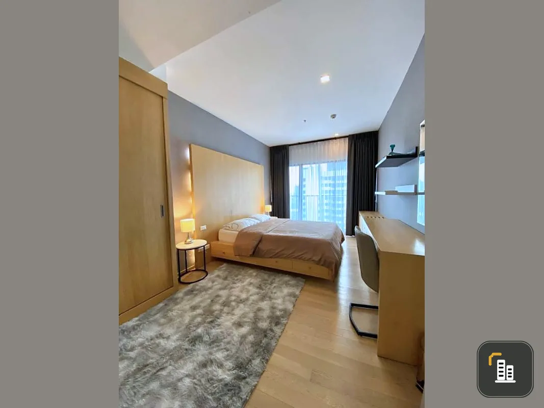 Condo for rent, Noble Refine, beautiful room, warm tone, fully furnished, very pleasant, easy to travel, close to BTS in the city center, book now