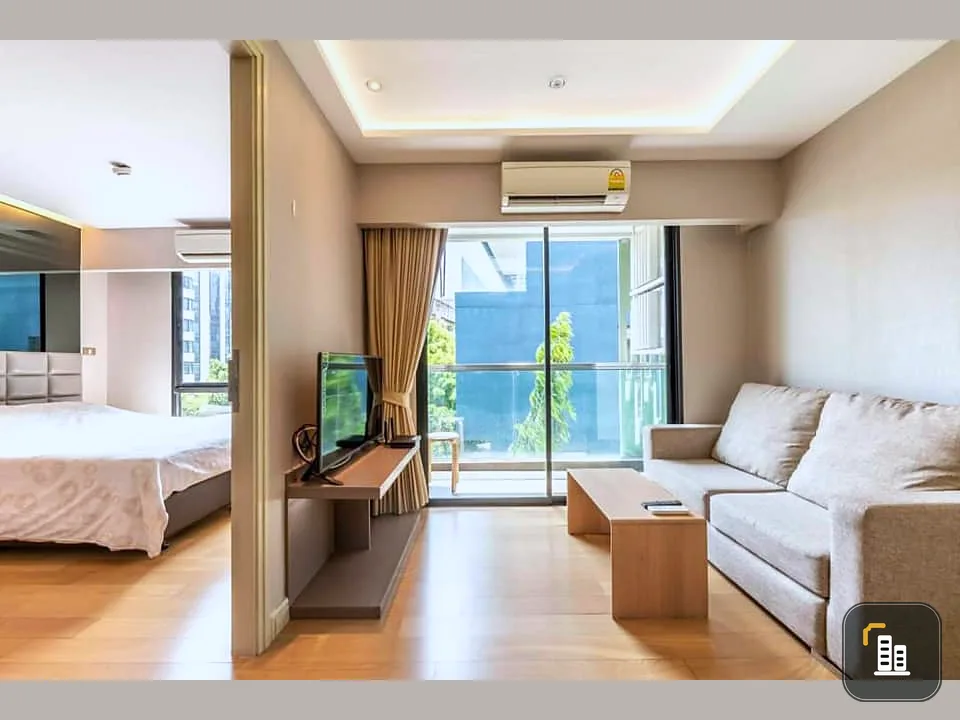 Condo for sale / rent, Tidy Deluxe Sukhumvit 34, room divider, beautiful, fully furnished, or rent, very good.