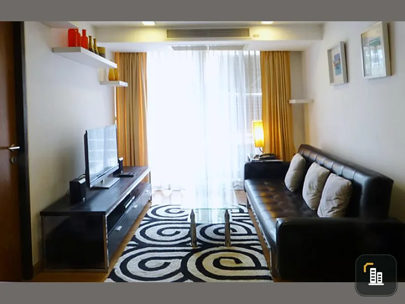 Rent Condo The Alcove 49, very spacious room, fully furnished, convenient transportation, don't wait.