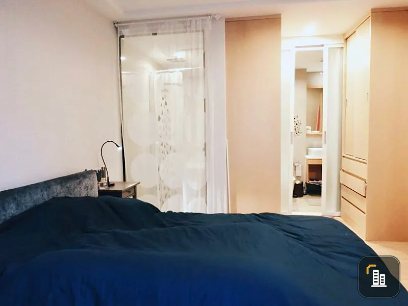 Rent D 25 Thonglor Condominium, fully furnished, near the mall, ready to move in.
