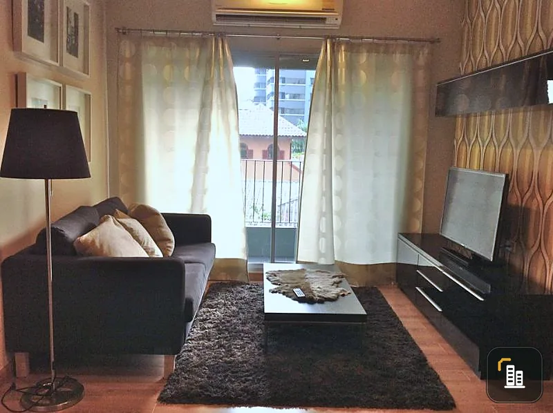 Urgent sale, The Seed Musee Sukhumvit 26, beautiful floor plan, very good position, good location for investment, very good price, hurry to grab it.