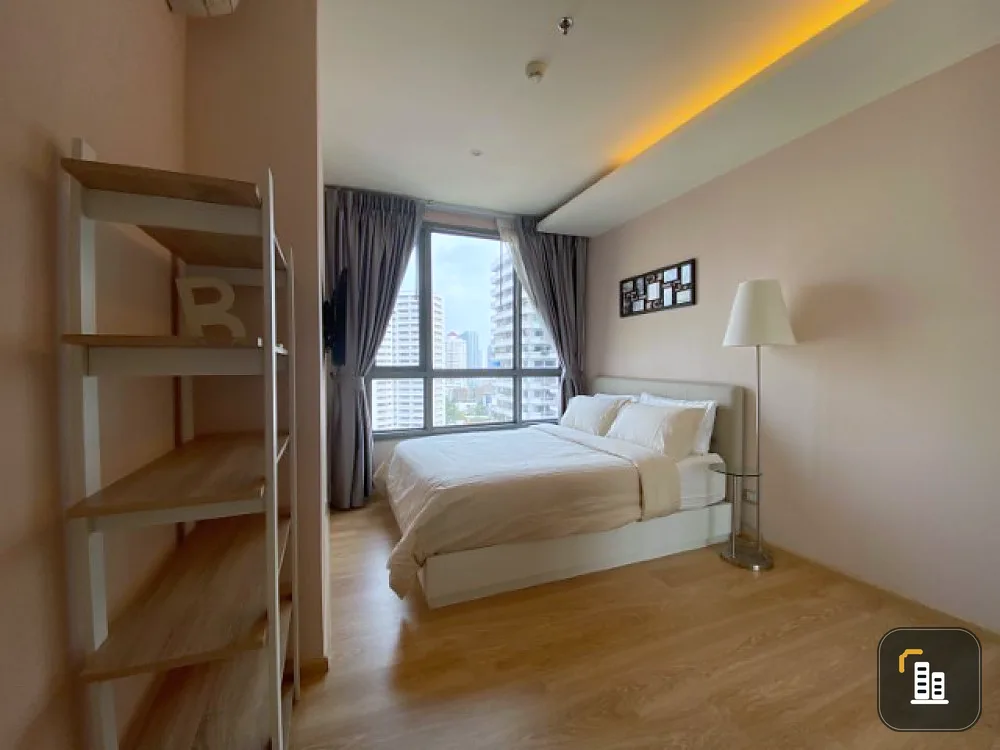Rent / Chai, Condo Sukhumvit 43, beautiful view, room like new.