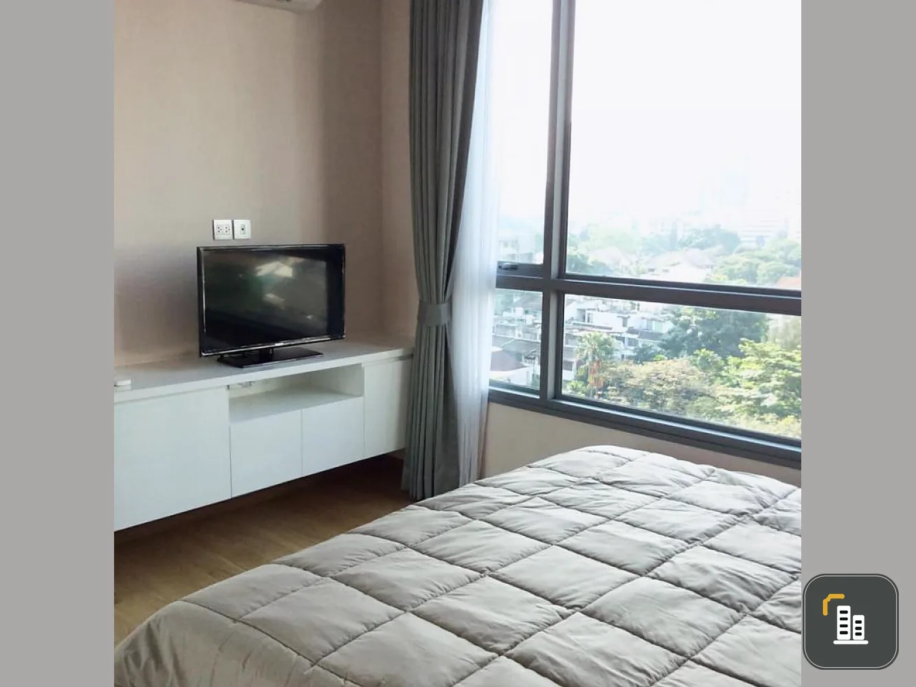 Sell / Rent H Condo Sukhumvit 43, beautiful room, beautiful view, fully furnished, can't miss it, hurry now!