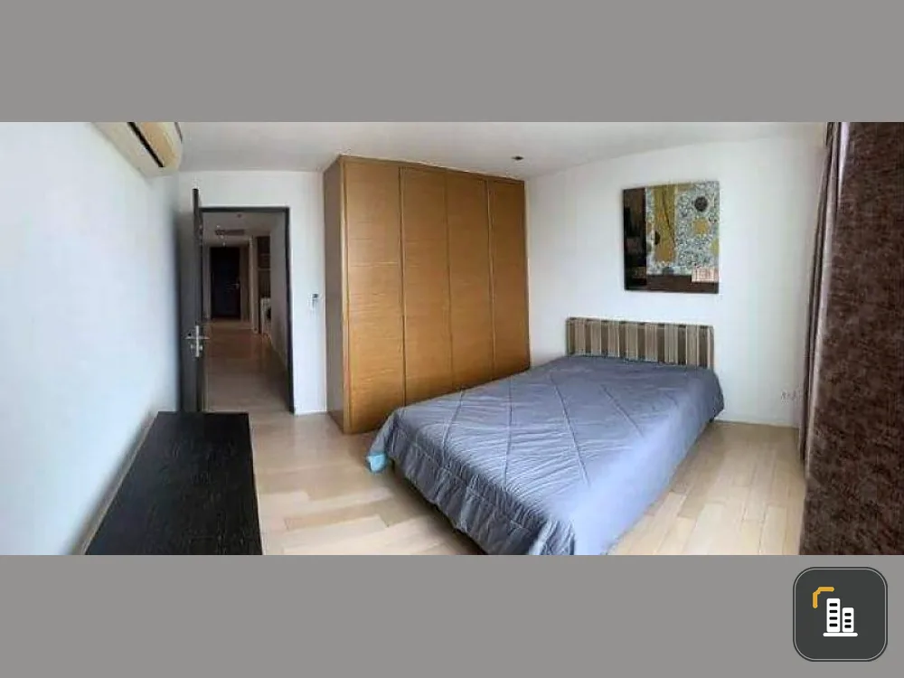 Sell / rent Eight Thonglor Residences, fully furnished, convenient transportation, wide room, do not miss it.