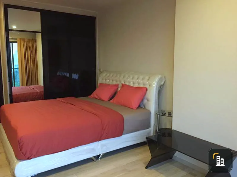 Noble solo for sale, the room is like new, fully furnished, do not miss