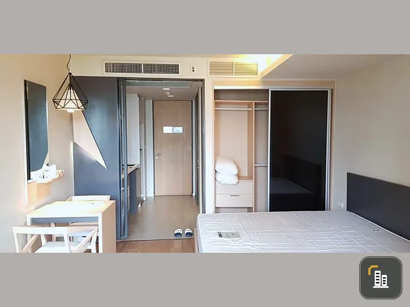Condo Circle S Sukhumvit 12, studio room, size 32 sq m, fully furnished, near BTS, don't wait, hurry !!