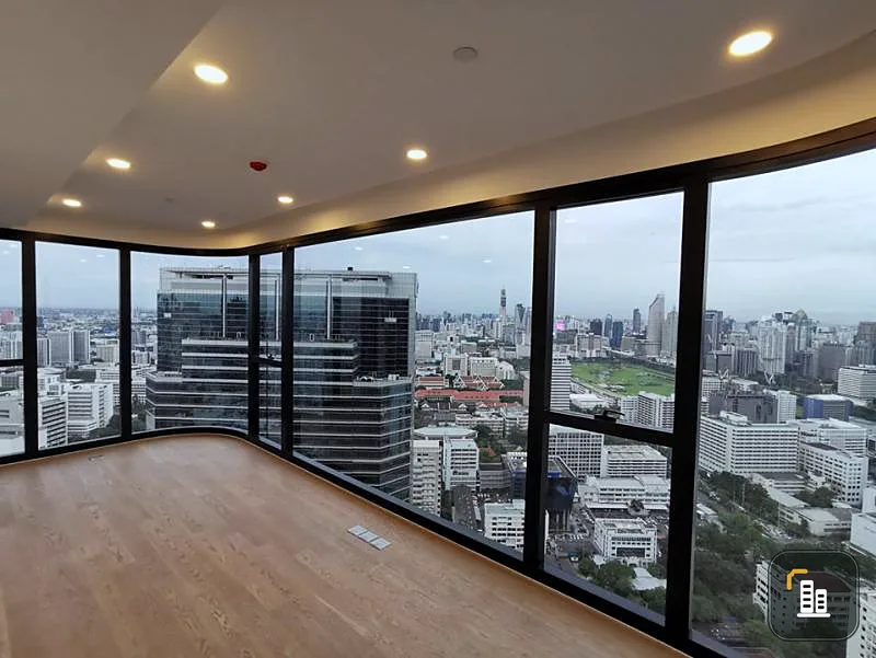 Urgent sale !! Ashton Chula-Silom condo, VIP room, very wide, 2 bedrooms, 2 bathrooms, beautiful view, very good atmosphere !!