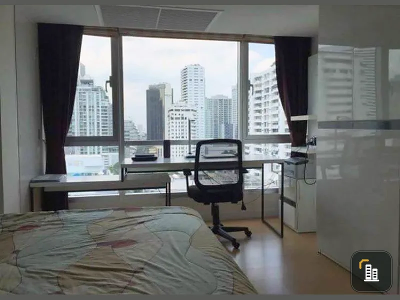 express!! For rent, The Trendy Condominium in the heart of the city, near the train, convenient transportation, ready to move in, do not wait !!