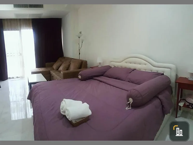 express!! For rent, The Trendy Condominium, good location, business district, near BTS, ready to move in !!
