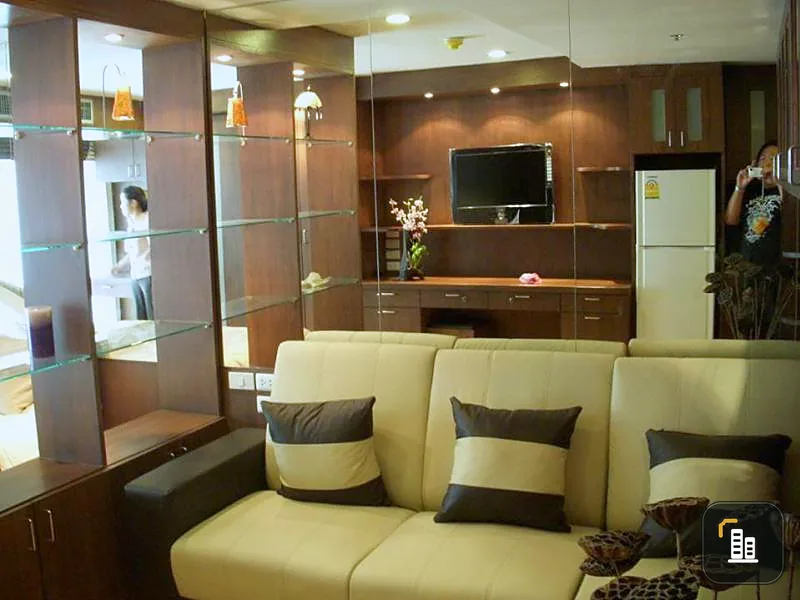 Urgent !! Sell / Rent The Trendy Condominium fully furnished, pool view, near BTS, don't miss !!