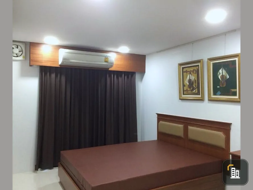 Condo for rent, Pipat Place, beautiful room, large room, spacious, comfortable, not uncomfortable Great location, close to BTS, urgently book.