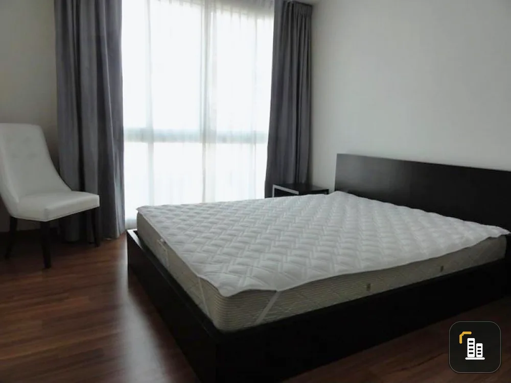 Condo for rent / sale, The Surawong by Chewathai Hub Soon, clean room, fully furnished, nice location, suitable for investment, near BTS, do not miss it.