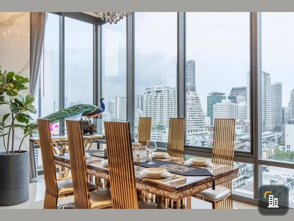 For rent/sale, beautiful, luxurious room, full furniture, very beautiful view, suitable for living in a family style, easy to travel, great location, do not miss it.