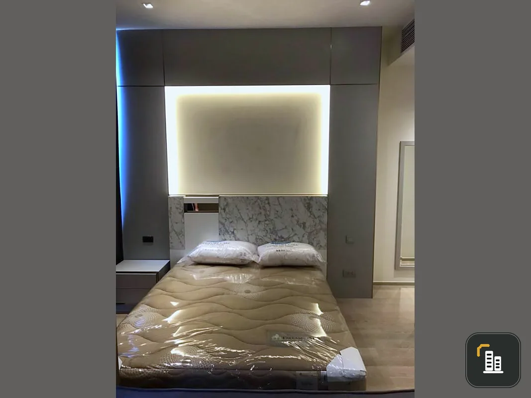 Condo for rent, Ashton Silom, decorated room, ready to move in. Full facilities, book now, don't miss out.
