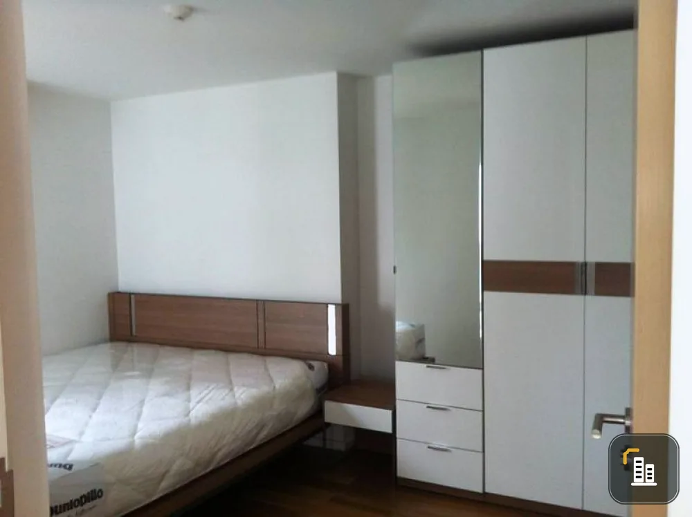 Sell / rent Condo Focus on Saladaeng, beautiful room, full furniture, pleasant location, in the heart of the city, near BTS, book now.