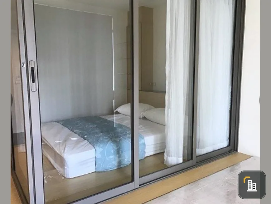 Condo for rent, Siamese Surawong, beautiful room, fully furnished There is a washing machine. Easy to travel near BTS. Book now.