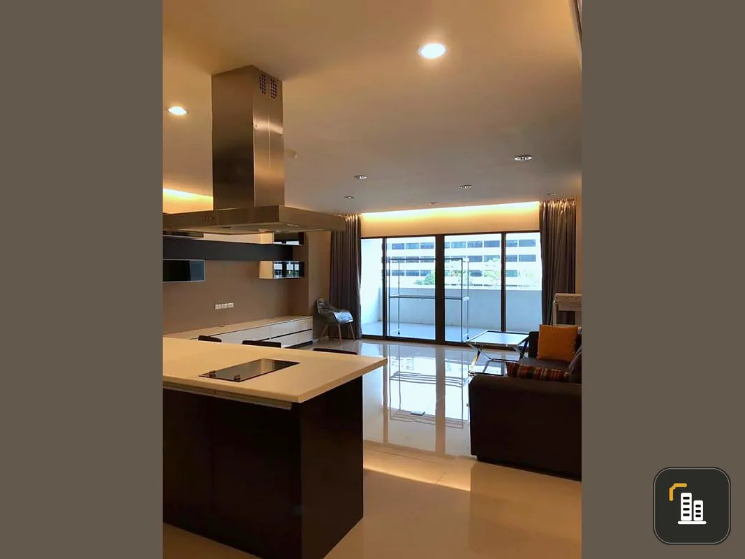Urgent sale, Happy Park Ploenchit Condo, big room, very beautiful, full build, perfect location for investment, near BTS, hurry and grab it.