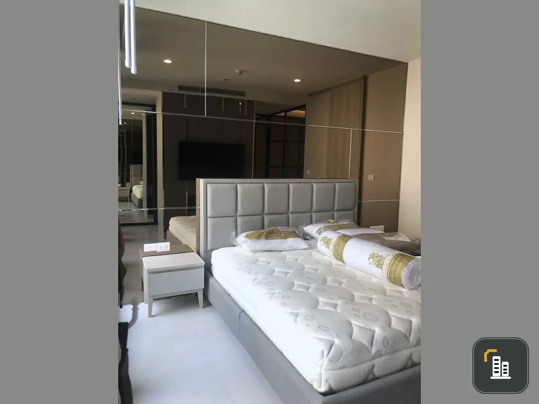 Condo for sale Noble Ploenjit 1 bedroom 1 bathroom fully furnished Do not miss !!