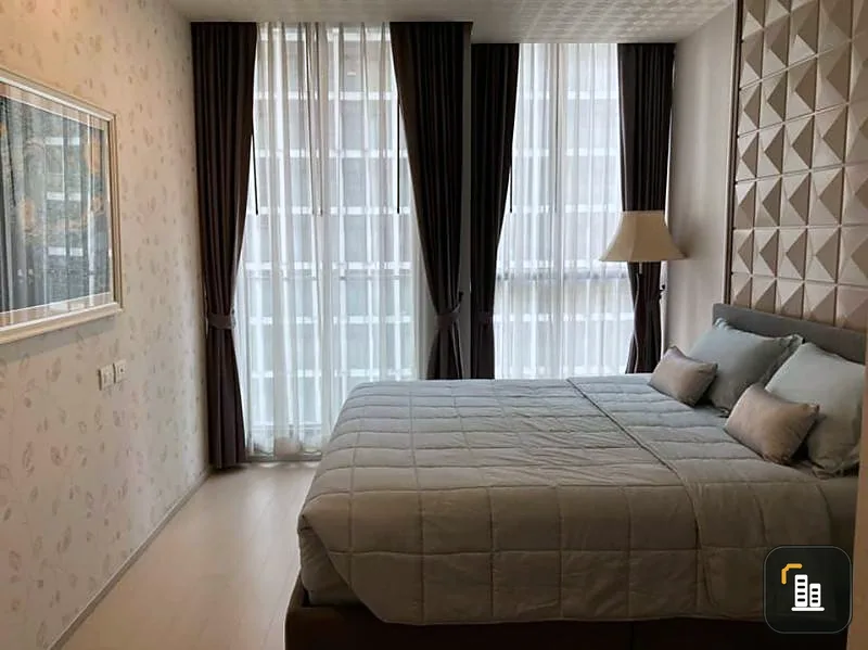 Condo for rent, Noble Ploenjit , beautiful room, good view, fully furnished, ready to move in. Urgent booking..do not miss !!