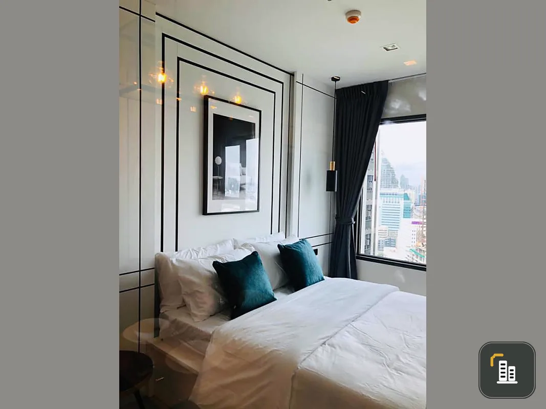 Condo for rent, Life One Wireless, beautiful decorated room, beautiful city view, luxury central Fully furnished, easy to travel, near the BTS, near the department store, quick booking.