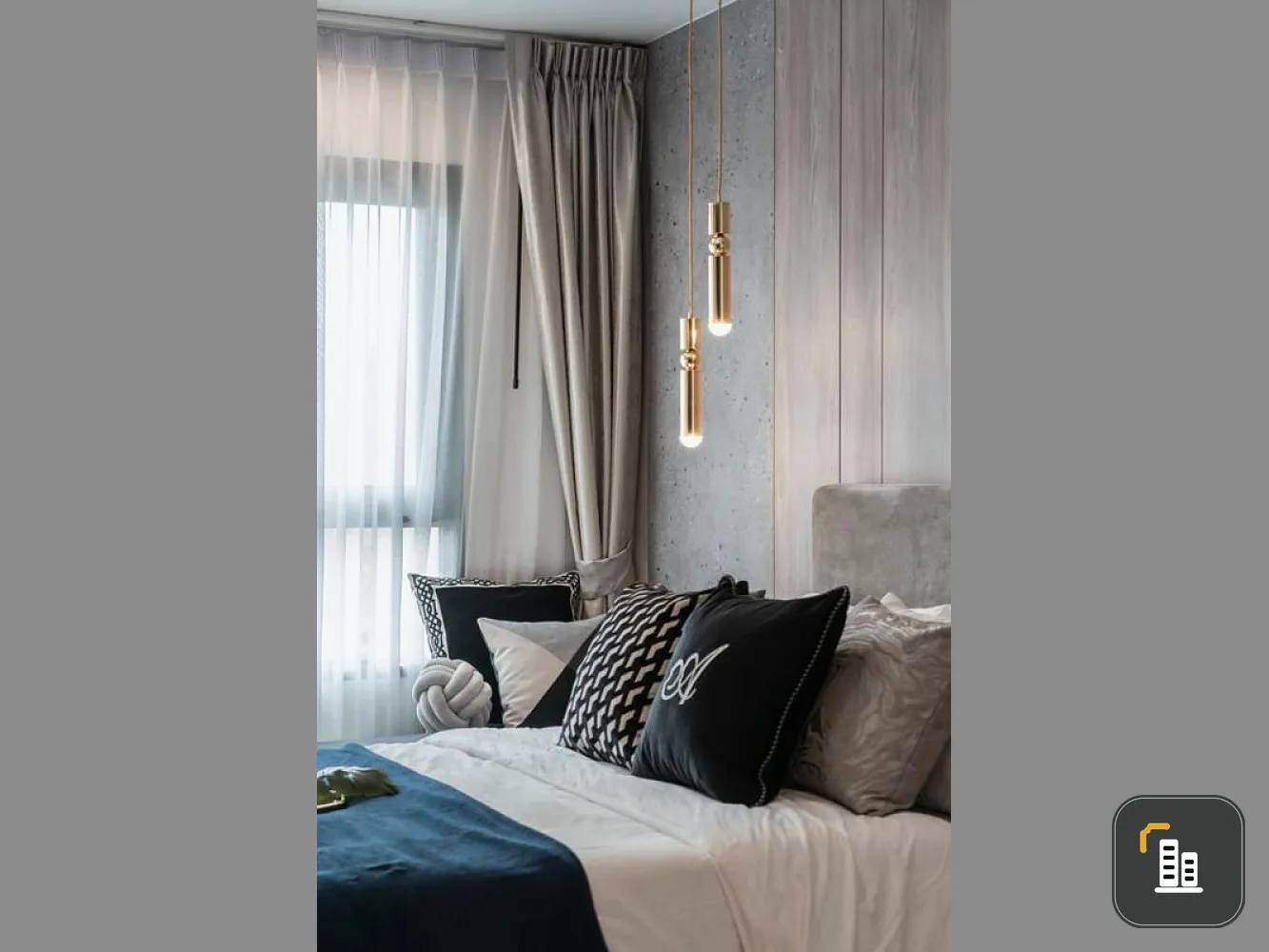 For rent / quick sale, Life One Wireless Condo, very nice room, fully furnished. Luxury central The location is best for investment. Hurry up and grab it.