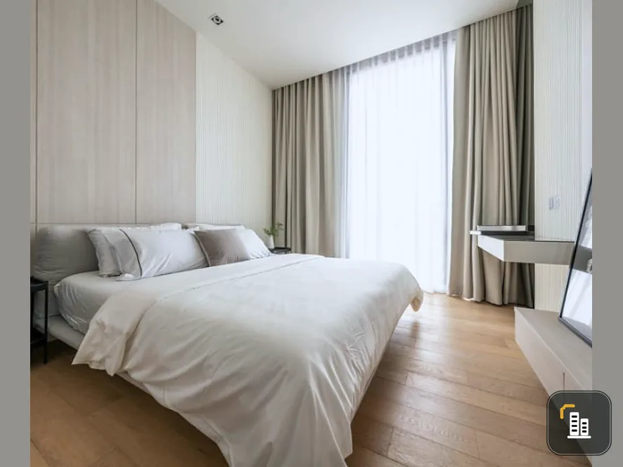 Condo for rent, 28 Chidlom, beautiful room, very big, good view, convenient to travel, very pleasant, near the mall, near BTS, book now