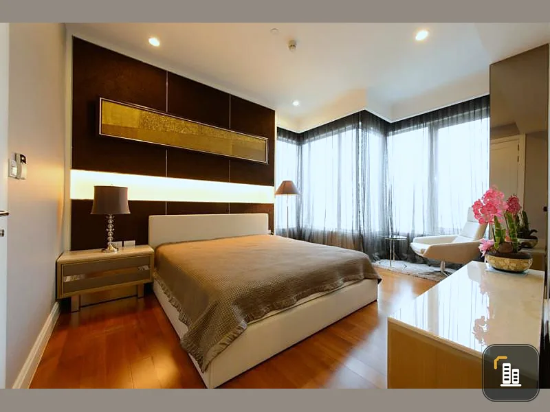 Condo for rent / sale Q Langsuan 2 bedrooms 2 bathrooms, beautiful room, fully furnished, ready to move in, don't miss !!