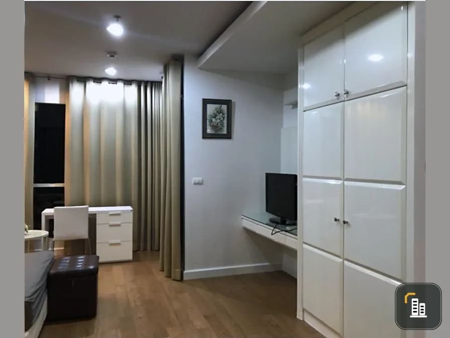 Urgent sale, The Address Chidlom Condo, beautiful room, fully furnished, quality location near the pier, near BTS, book now