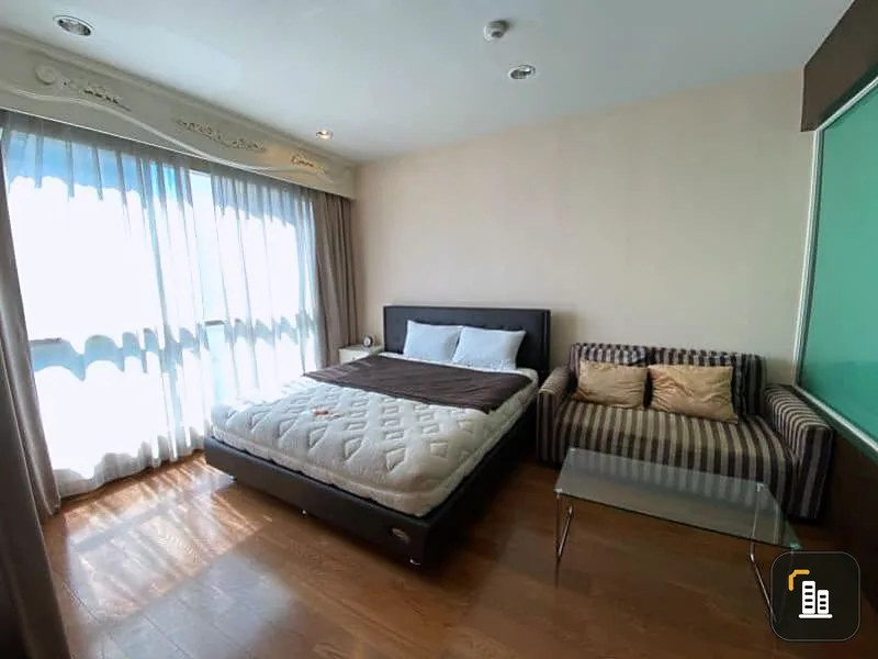 Condo for rent, The Address Chidlom, beautiful room, full furniture Share Convenient transportation near the pier, near BTS, book now
