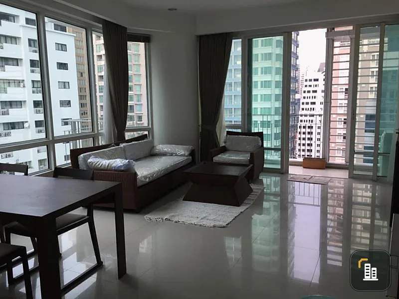 Rent / Sale Condo Baan Rajprasong, private corner room Beautiful furniture, wide balcony, best location, close to BTS, only 100 meters.