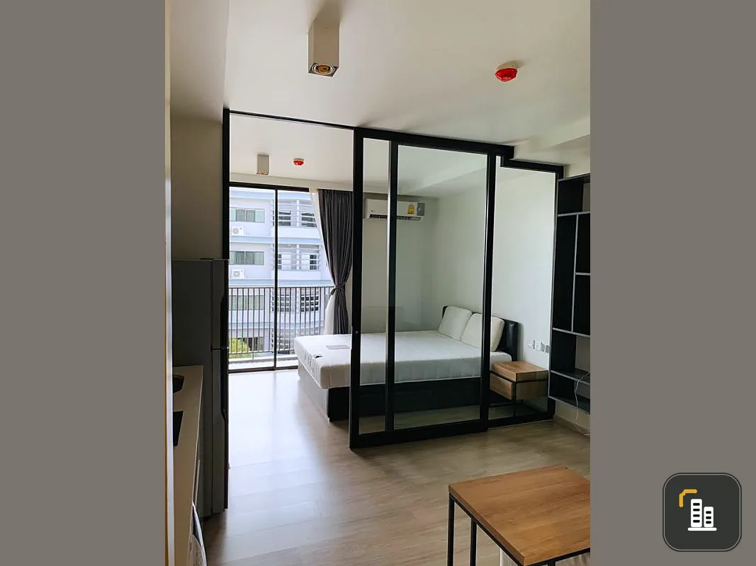 For rent / urgent sale, Maestro 02, Ruamrudee Condo, beautiful room, fully furnished, very pleasant location, suitable for investment, near expressway, near BTS, near MRT, book now
