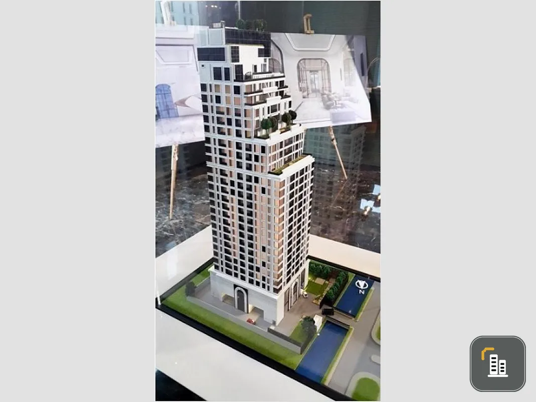Urgent sale, Muniq Langsuan Condo, large room, very rare, very good position, this unit is very difficult to find. Located on a prime location Do not miss it.
