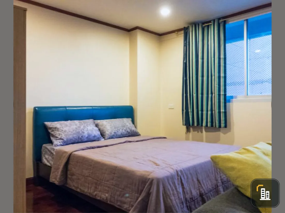 Condo for rent / sale, First Tower, beautiful room, lots of furniture, big sofa, very pleasant, good location, very investment, near the pier, near BTS