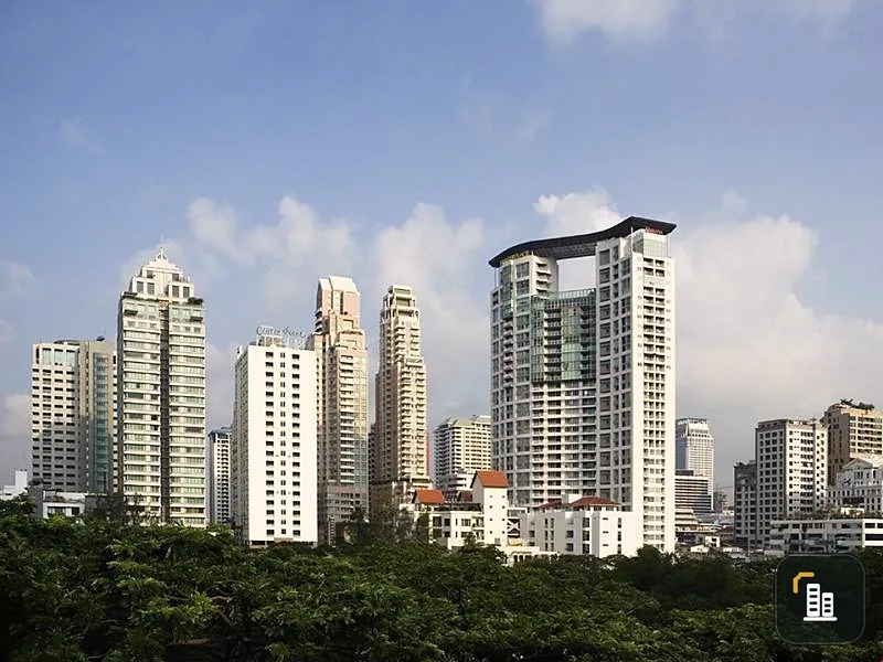 Cheap sale, Urbana Langsuan Condo, 2 bedrooms, 2 bathrooms, fully furnished, ready to move in, beautiful view, urgent reservation