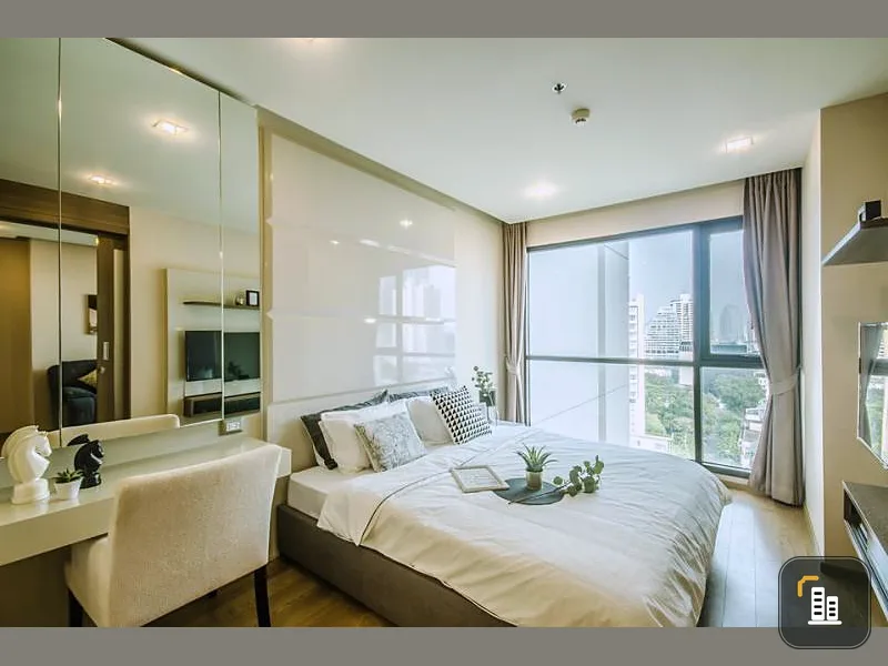Urgent sale!! The Address Sathorn Condo, prime location, convenient travel, city center, business district. Hurry and reserve now!!