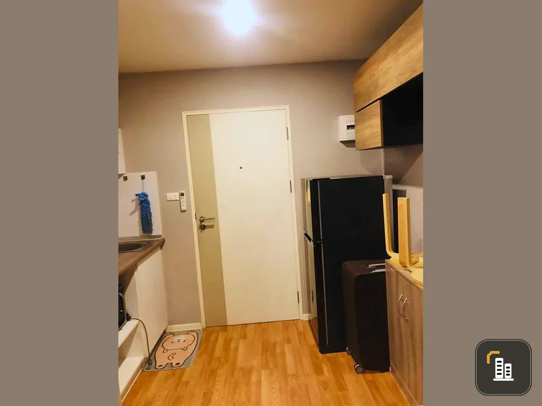 Don't miss it Sell at a price lower than the purchase price also for rent Wallpaper for the whole room, built-in kitchen