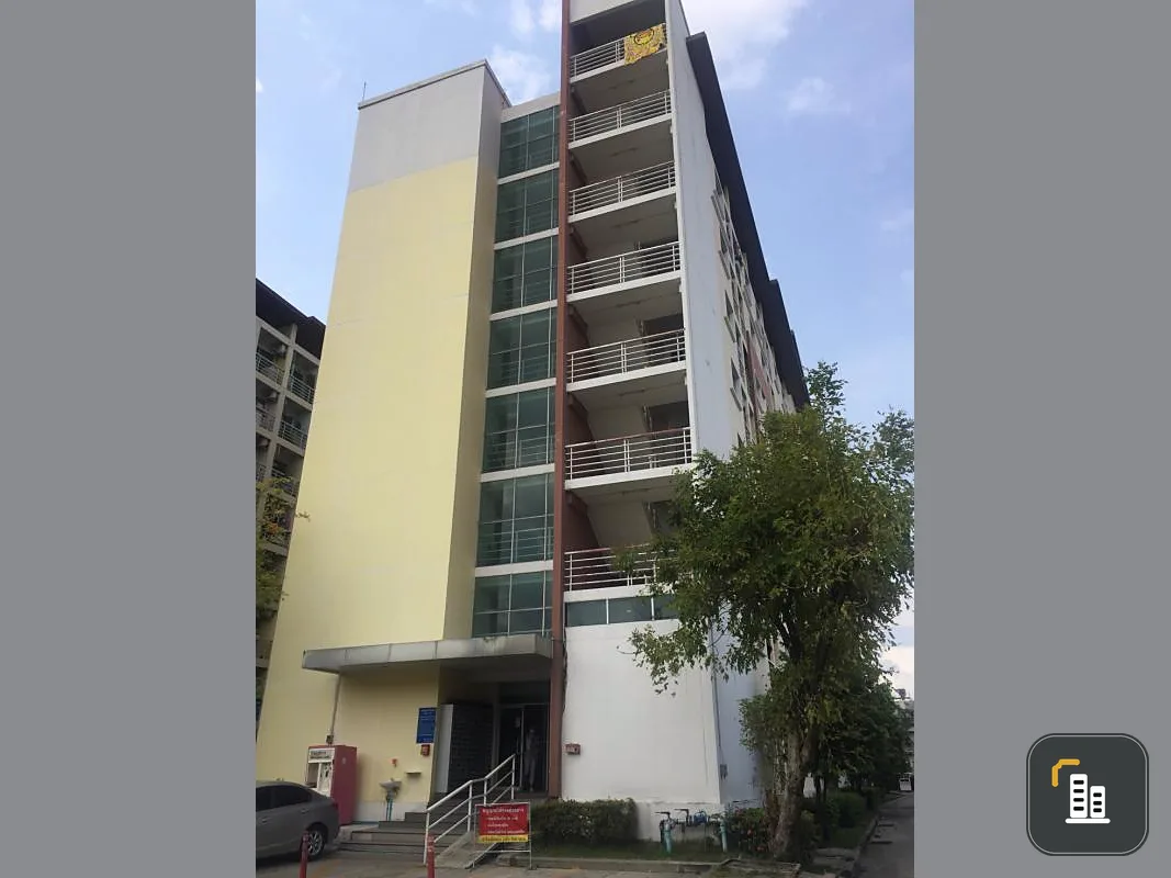 Sale with tenants. Urgent !! Smart Condo Rama 2, prime location, near Central Rama 2 shopping center, furniture and appliances. Book now !!