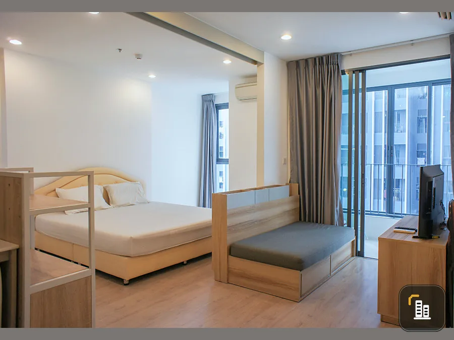 Condo for sale Ideo Q Chula-Samyan near Sam Yan MRT 33.5 sq m, 1 bedroom, 14th floor, pool view.