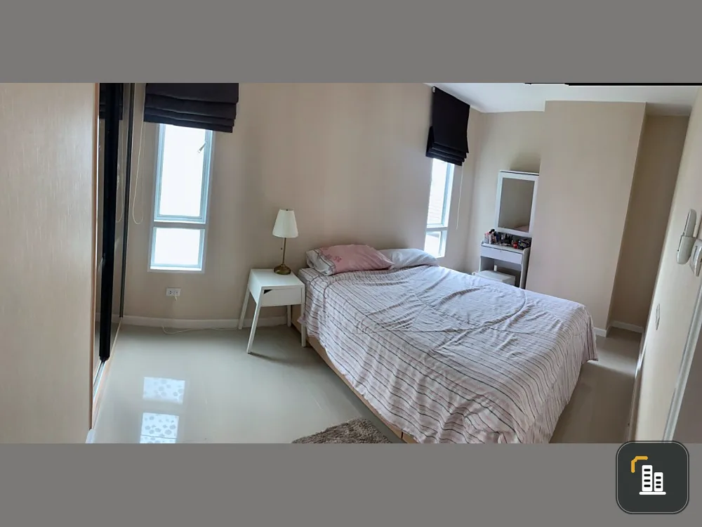 Selling JW Condo @ Don Mueang, corner room, decorated, ready to move in, furniture, build in, tight, move quickly.